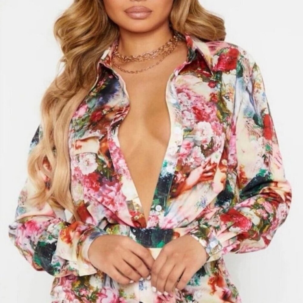 NWT PrettyLittleThing Renaissance Print Button Down Top Women’s Size 8
